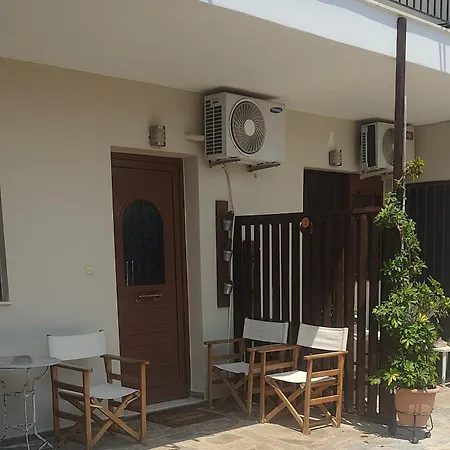 Apartment Alice House 3 Amarynthos