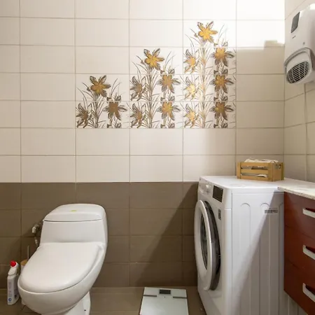 Alice House 3 * Амаринтос