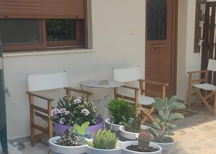Alice House 3 Apartment Amarynthos
